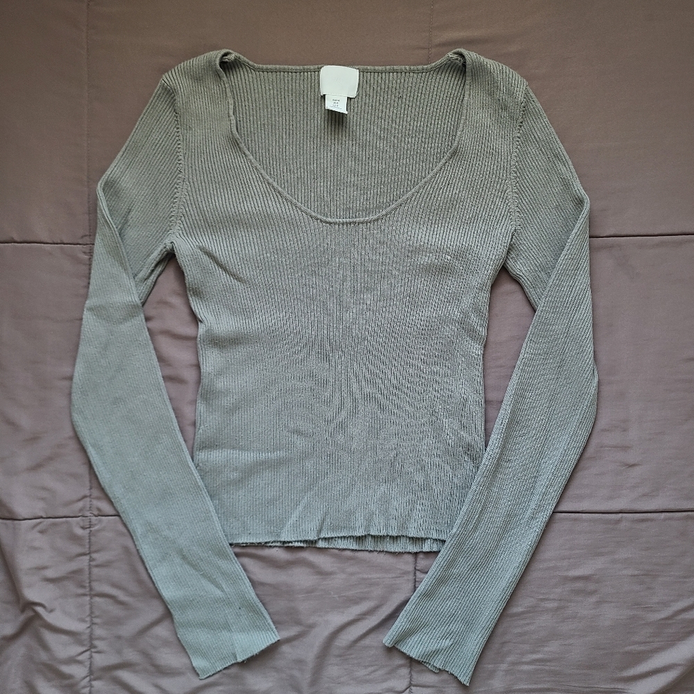 H&M Women's Scoop Neck Ribbed Green Long-Sleeve T-Shirt